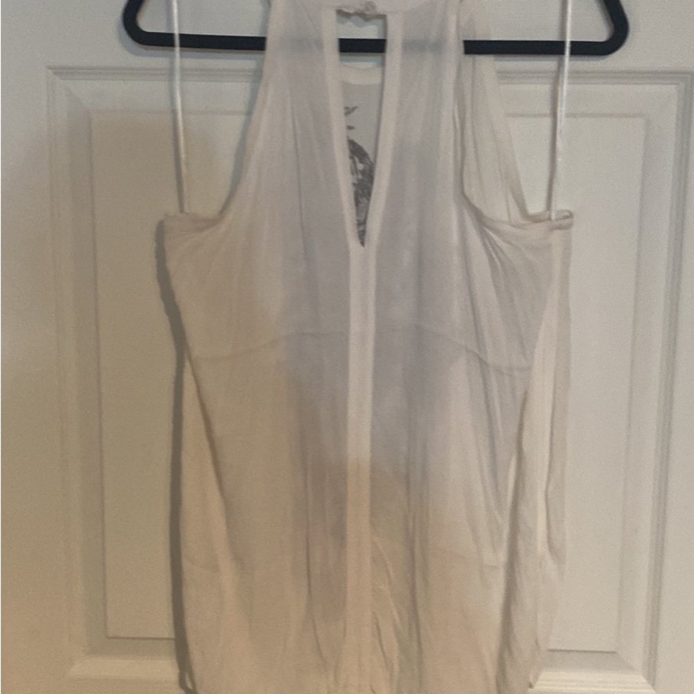 Woman’s X-large off white tank top with embroidery - Picture 3 of 7